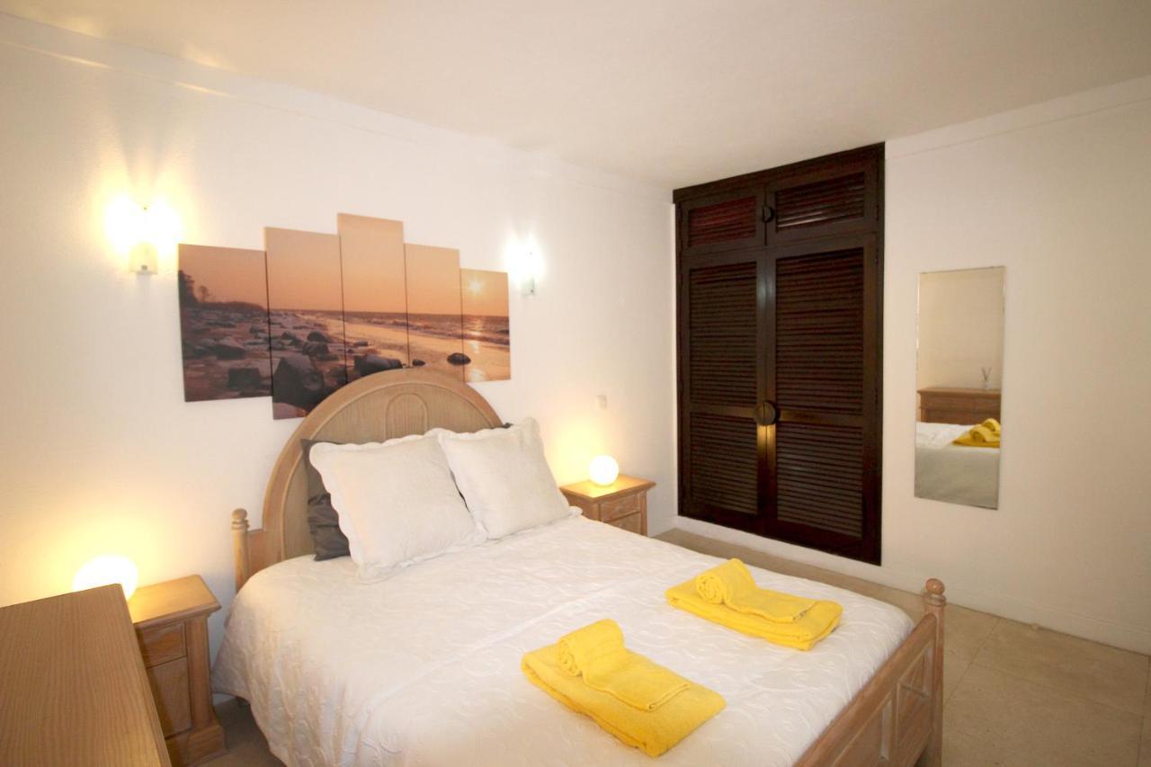 Magnifique Appartement Sur La Plage ... Albufeira Exterior photo